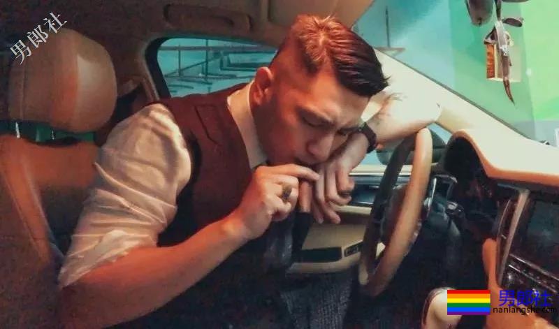 震惊 | 因为长得太帅，我的照片被杀猪盘拿去诈骗同志 - 51虹马