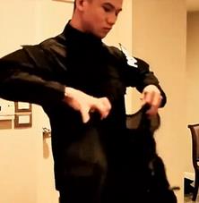 网友求片:疯狂S精大赛等16部 - 51虹马