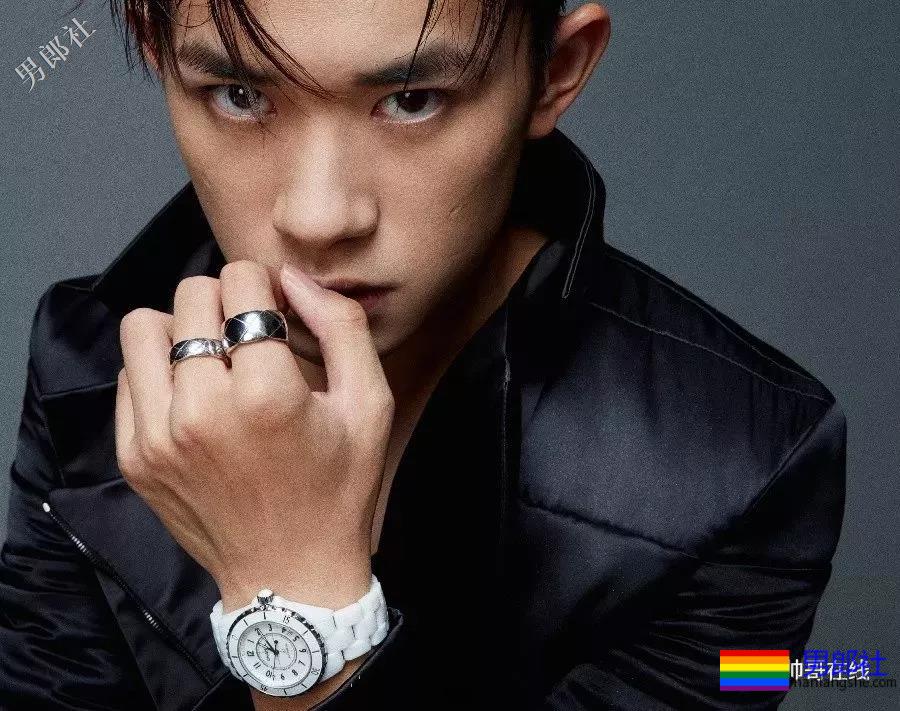 易烊千玺《少年的你》被虐惨,你戒得掉这狂野少年的气息吗? - 51虹马 易烊千玺《少年的你》被虐惨,你戒得掉这狂野少年的气息吗? - 51虹马