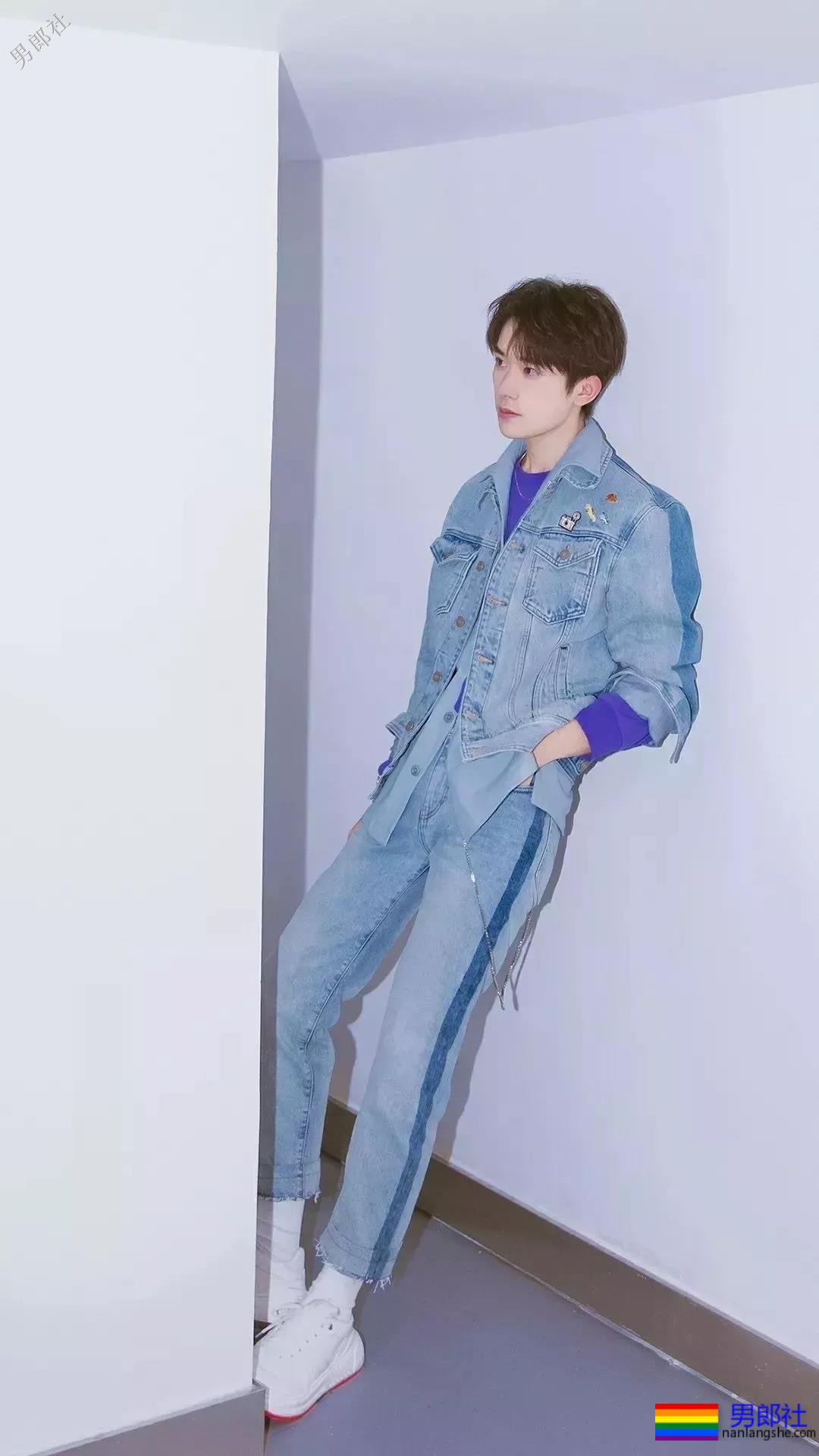 易烊千玺《少年的你》被虐惨,你戒得掉这狂野少年的气息吗? - 51虹马 易烊千玺《少年的你》被虐惨,你戒得掉这狂野少年的气息吗? - 51虹马