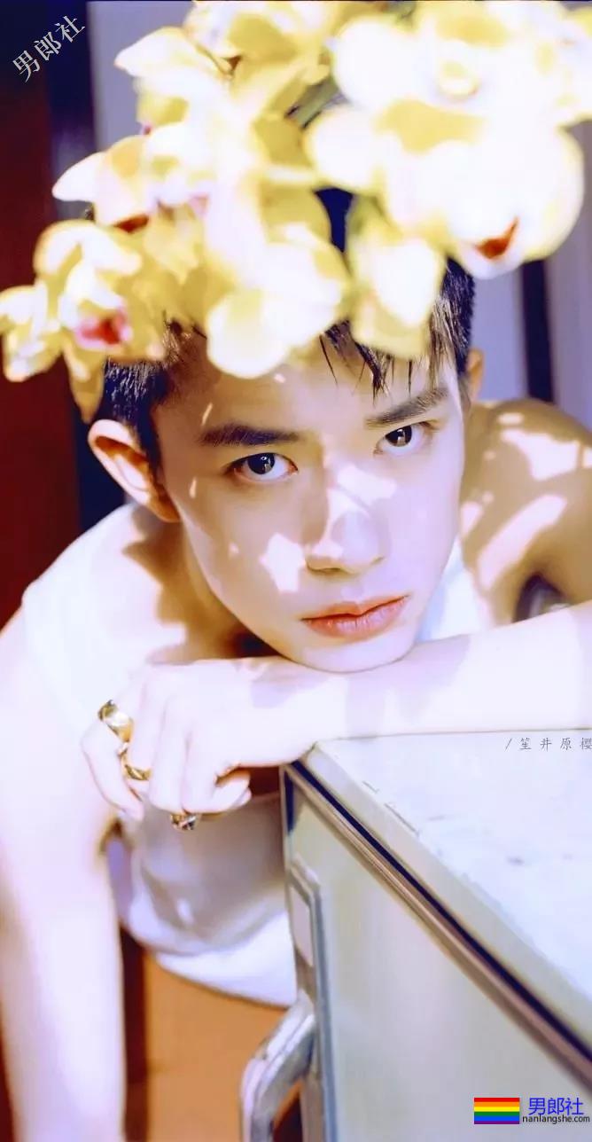 易烊千玺《少年的你》被虐惨,你戒得掉这狂野少年的气息吗? - 51虹马 易烊千玺《少年的你》被虐惨,你戒得掉这狂野少年的气息吗? - 51虹马