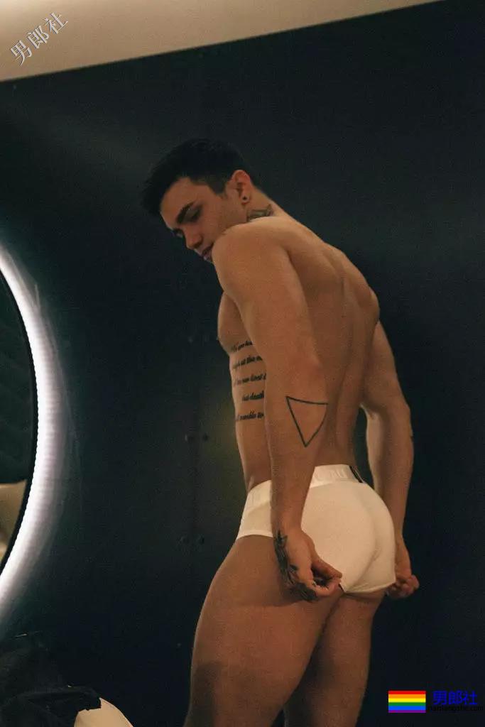 走出他房间后菊花隐隐作痛! - 51虹马 走出他房间后菊花隐隐作痛! - 51虹马