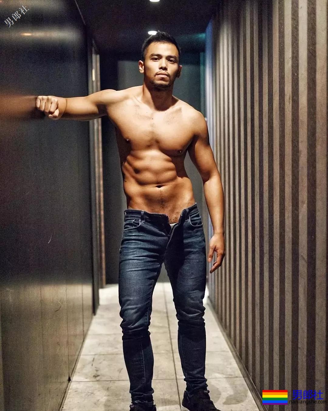 32位肌肉名媛出镜蔡依林MV，私下竟然还有拍片野郎！ - 51虹马