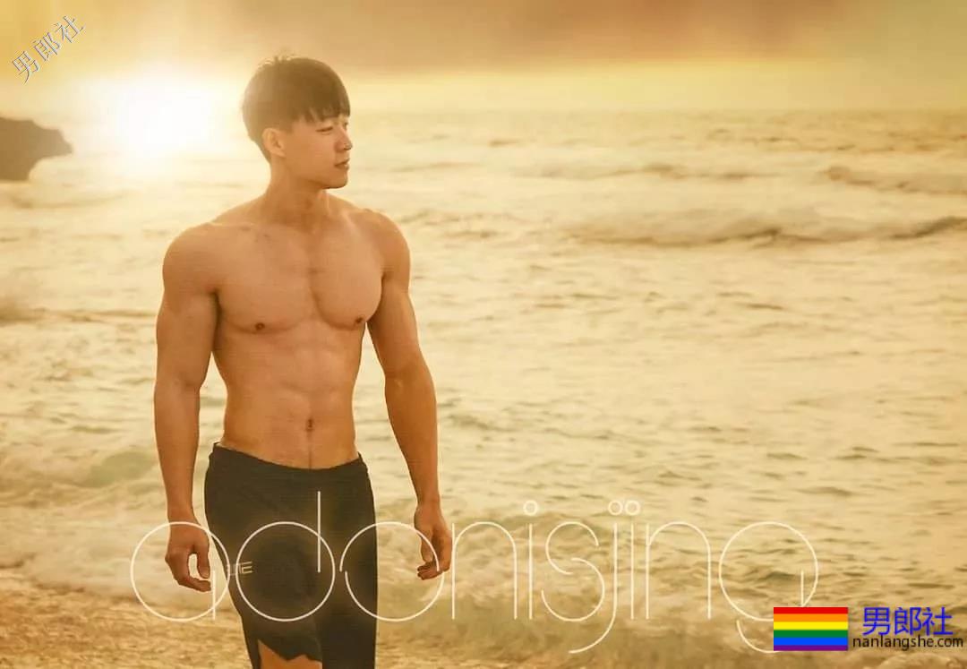 初夏的美好肉体合集！这些当红肌肉小狼狗，也太好看了吧！ - 51虹马