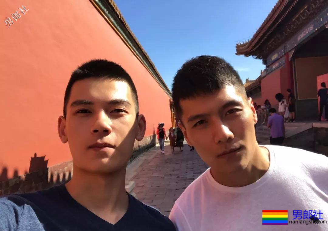 这对当红同志情侣，分手后复合了？！ - 51虹马