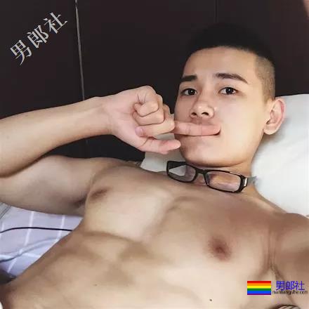 这对当红同志情侣，分手后复合了？！ - 51虹马