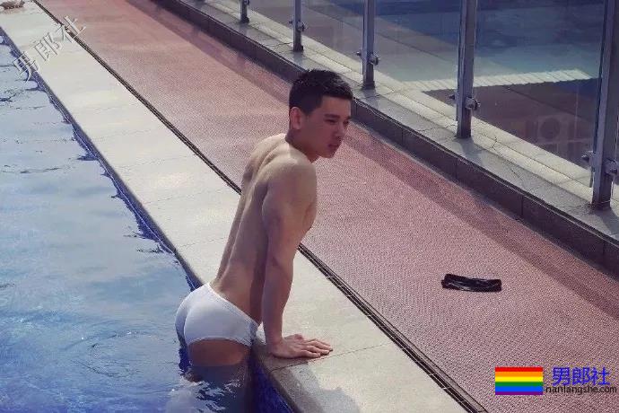 这对当红同志情侣，分手后复合了？！ - 51虹马