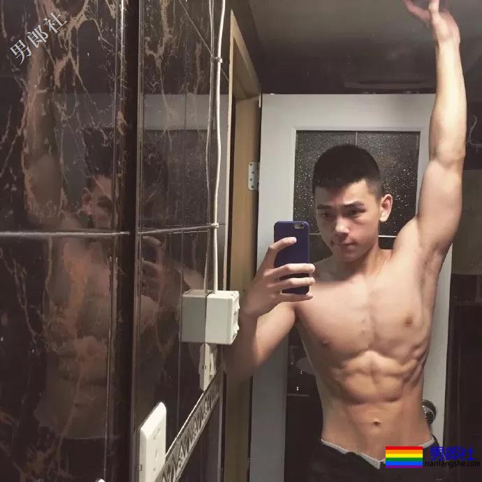 这对当红同志情侣，分手后复合了？！ - 51虹马