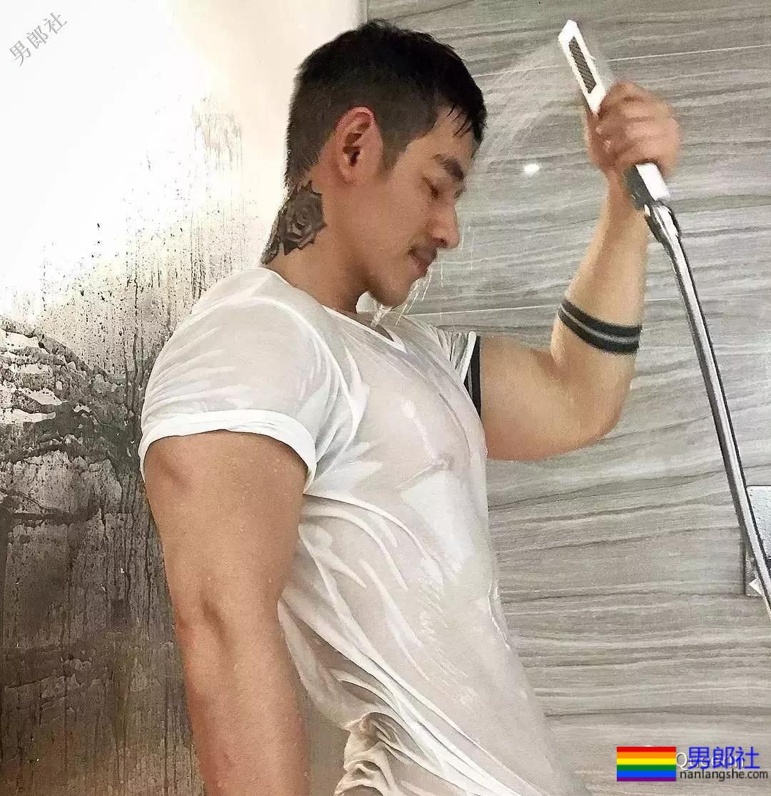 AWSL，邓涵洧请收下我的可以！ - 51虹马