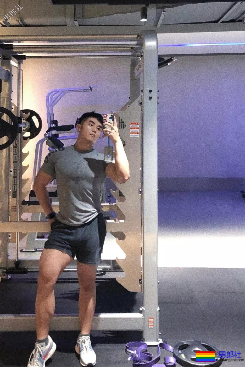 超A大胸肌网红博主,鲜美肉壮身材big腿肌,太养眼了吧~ - 51虹马 超A大胸肌网红博主,鲜美肉壮身材big腿肌,太养眼了吧~ - 51虹马