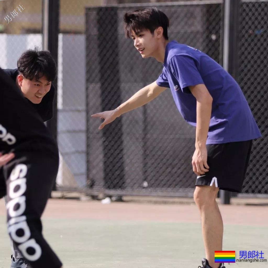 被于正捧红的帅哥!这样的小狼狗“后宫”,我也想要! - 51虹马 被于正捧红的帅哥!这样的小狼狗“后宫”,我也想要! - 51虹马