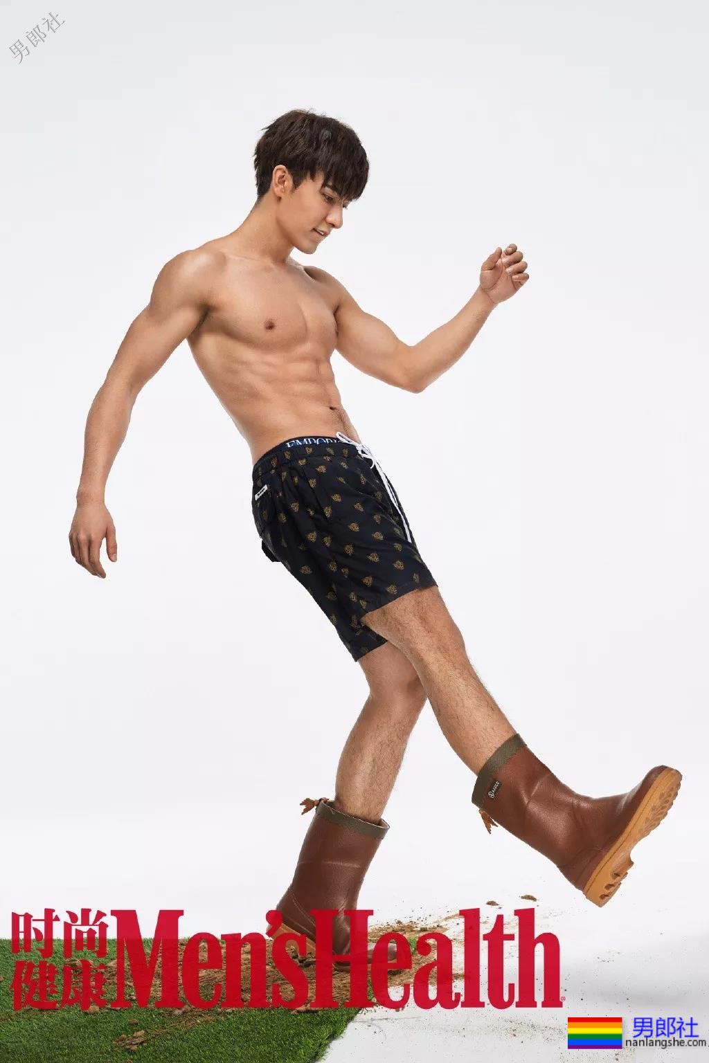 被于正捧红的帅哥!这样的小狼狗“后宫”,我也想要! - 51虹马 被于正捧红的帅哥!这样的小狼狗“后宫”,我也想要! - 51虹马