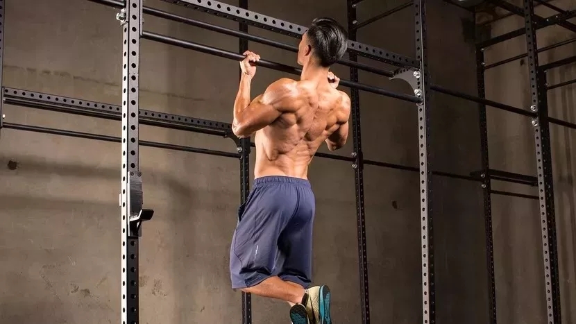 不同的引体向上，都练的是什么部位，你知道吗？ - 51虹马