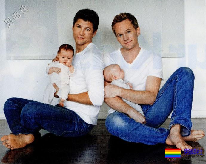 周末去参加骄傲节，能遇见“巴尼叔”一家人 - 51虹马