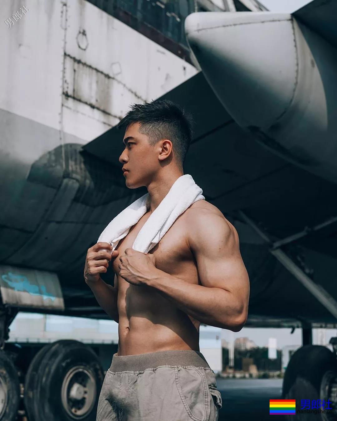 国产天菜美好肉体合集！随便抓一把，都超A级筋肉野兽！ - 51虹马