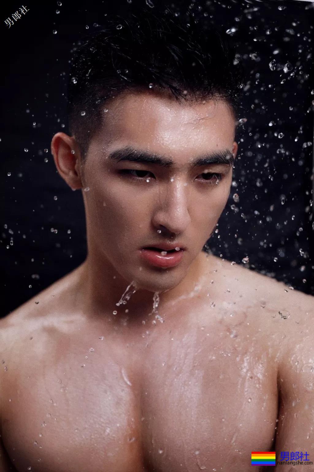 国产天菜美好肉体合集！随便抓一把，都超A级筋肉野兽！ - 51虹马