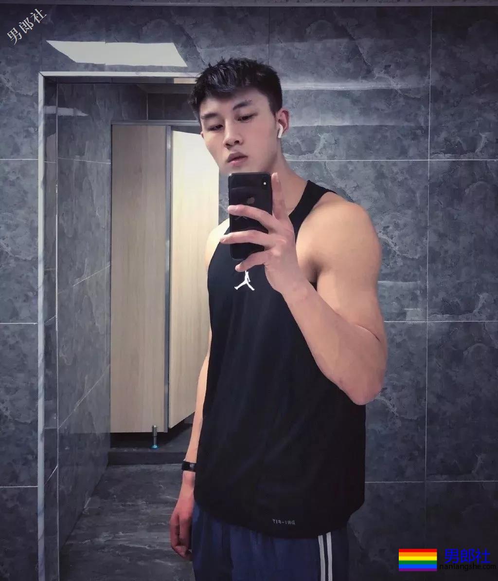 国产天菜美好肉体合集！随便抓一把，都超A级筋肉野兽！ - 51虹马