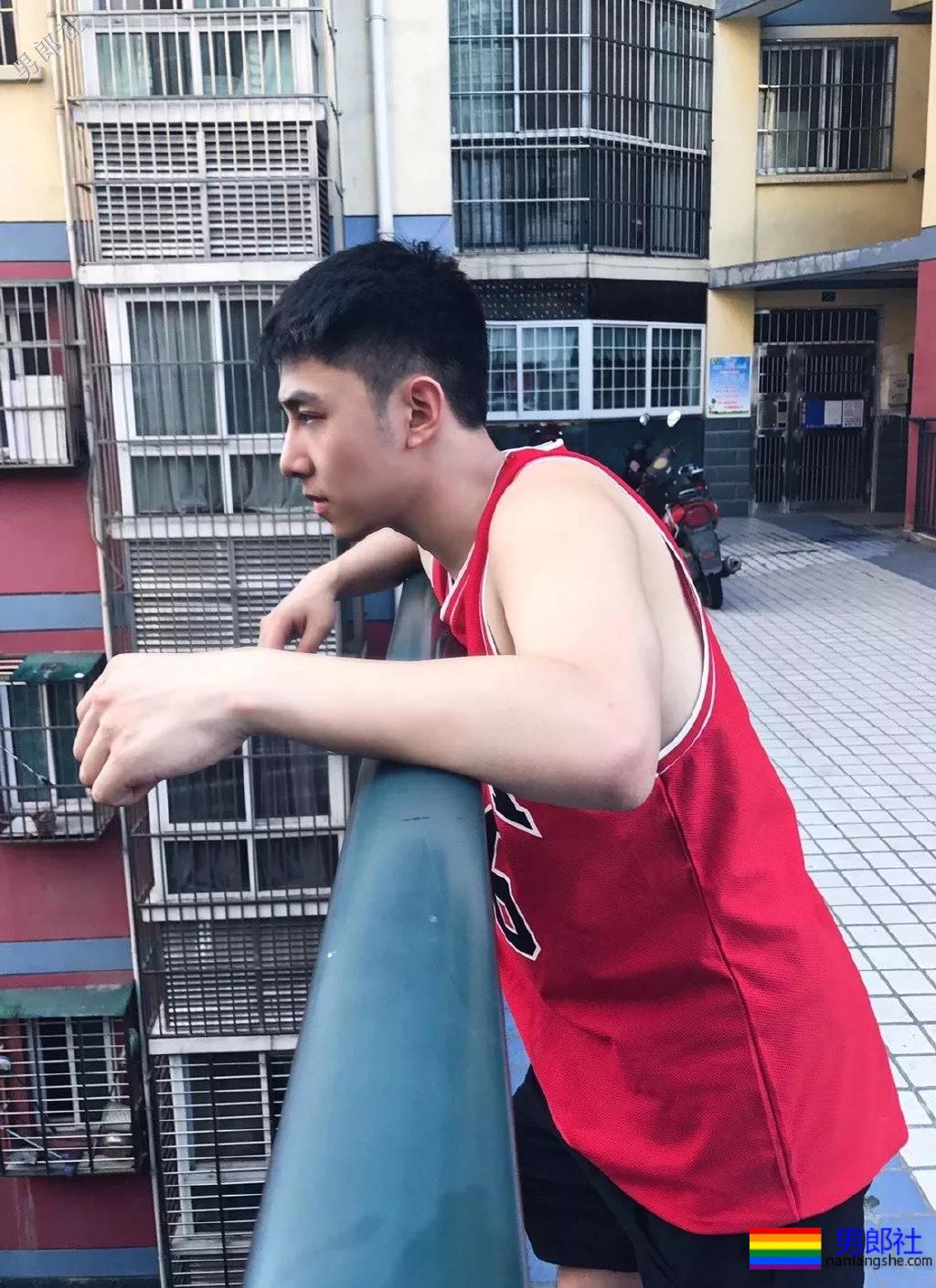 其实我16岁就知道我是个gay - 51虹马