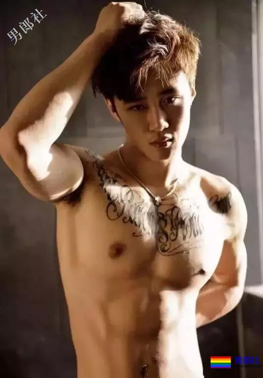 94年沈北学员体育生180cm，这种荷尔蒙谁顶的住？ - 51虹马