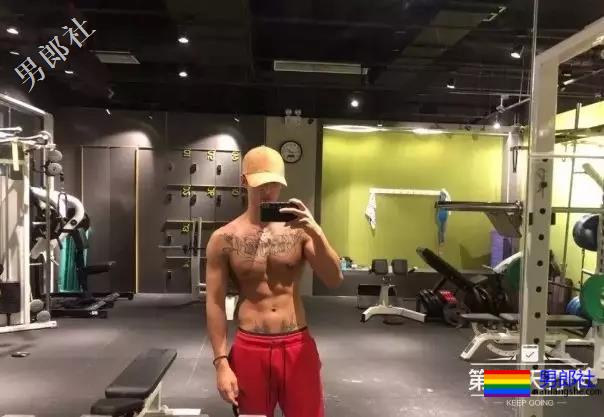 94年沈北学员体育生180cm，这种荷尔蒙谁顶的住？ - 51虹马