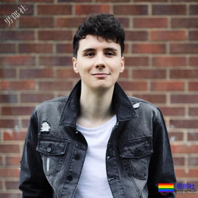 英国网红向数百万粉丝出柜-51虹马