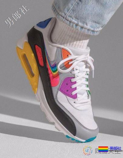 同志友善品牌Nike推出致敬彩虹旗运动鞋款 - 51虹马