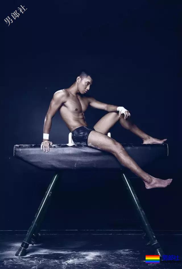 第一翘臀网红！男摄影师最爱的D杯公狗腰小狼狗！ - 51虹马