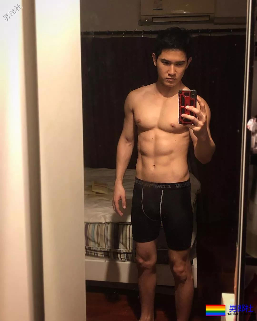 推特接替汤不热成为看片神器，推主们真素Big胆 - 51虹马