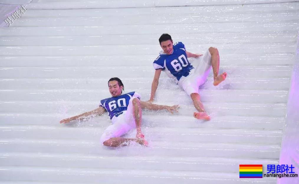 登湖南卫视穿紧身服落水的广州体育生，请收下我的可以！-51虹马