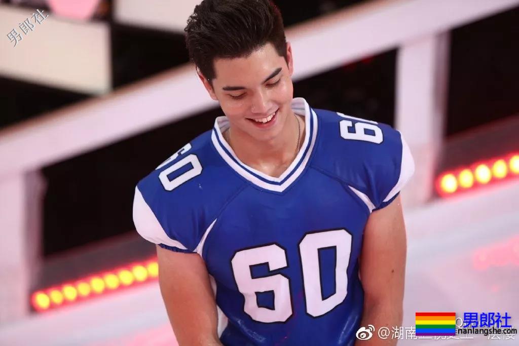 登湖南卫视穿紧身服落水的广州体育生，请收下我的可以！ - 51虹马