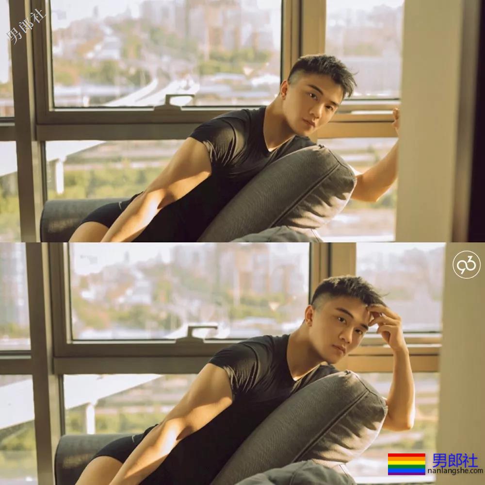 这位帅哥练出翘臀，让摄影师拍摄了组写真 - 51虹马