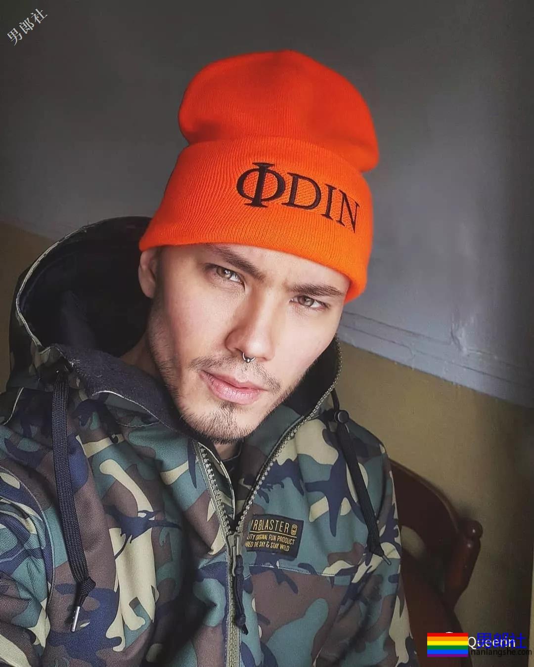 三国混血内裤男模，硬照亮点也太突出了吧？ - 51虹马