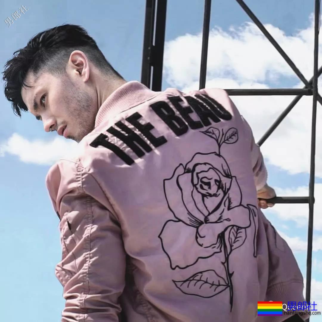 三国混血内裤男模，硬照亮点也太突出了吧？ - 51虹马