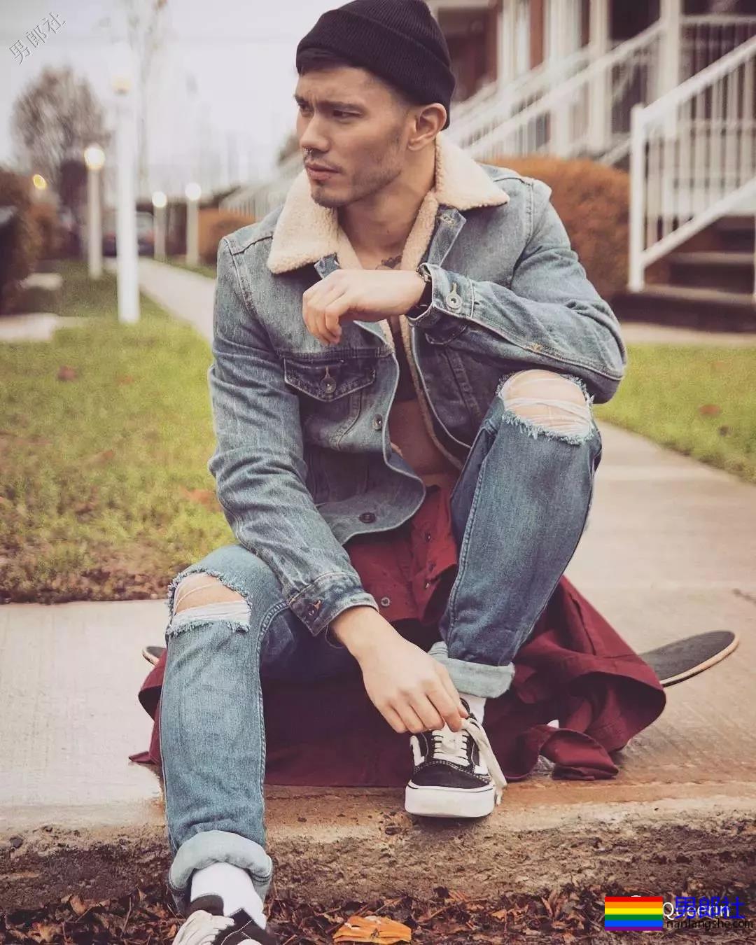 三国混血内裤男模，硬照亮点也太突出了吧？ - 51虹马