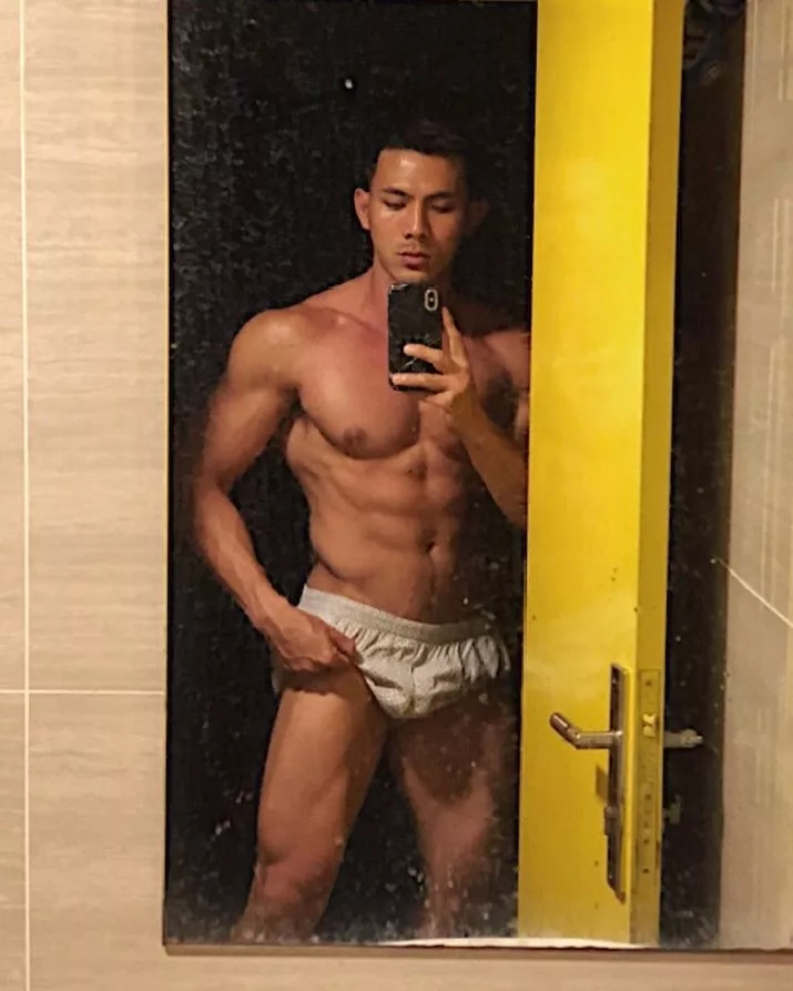 筋肉男拍摄大片！每个都很戏！ - 51虹马