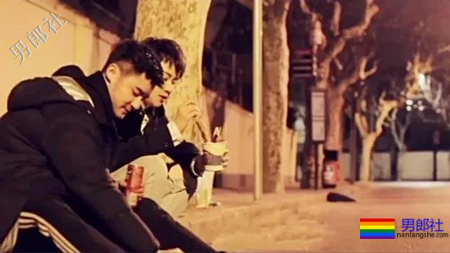 帅哥X小鲜肉 青春荷尔蒙下的甜蜜 - 51虹马