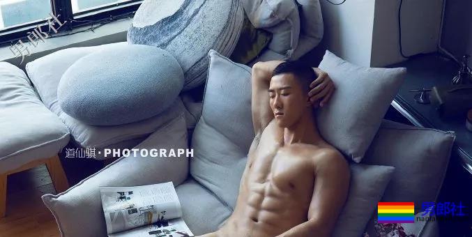 废墟里的肌肉男，带回家会是什么样的？ - 51虹马