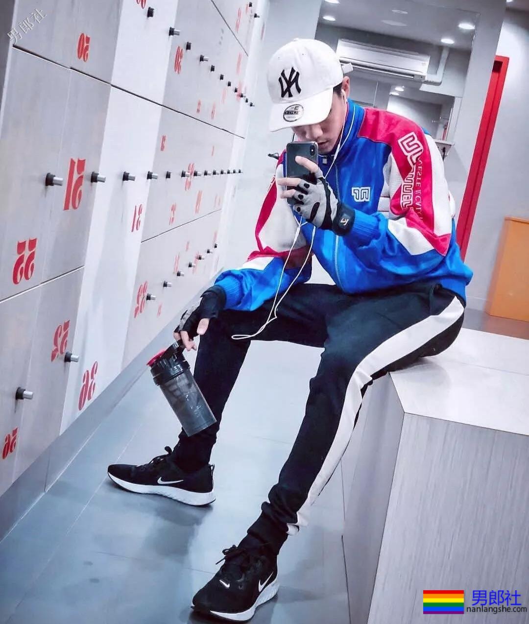 神仙小哥哥~选哪个？好纠结~ - 51虹马