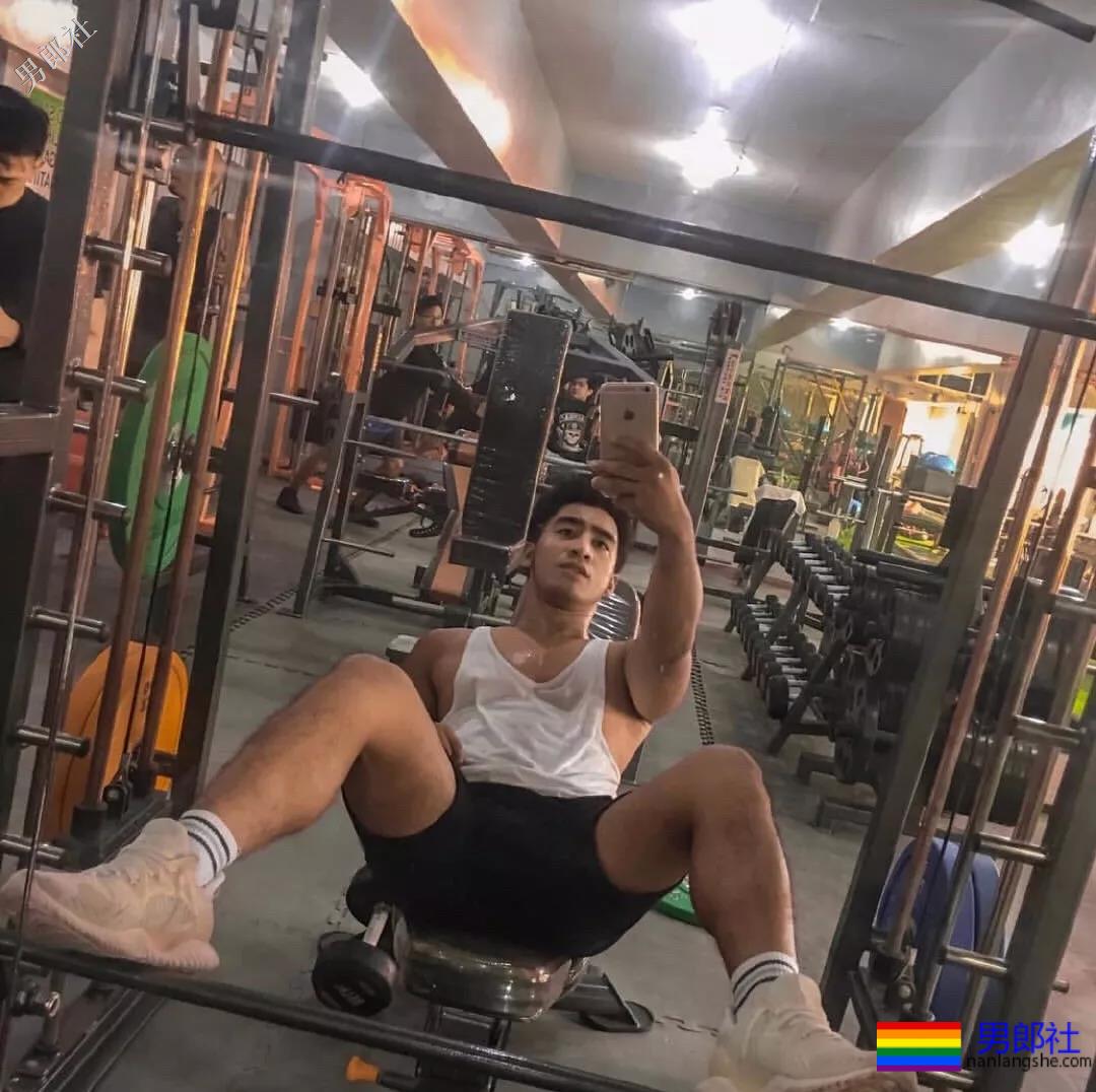 神仙小哥哥~选哪个？好纠结~ - 51虹马