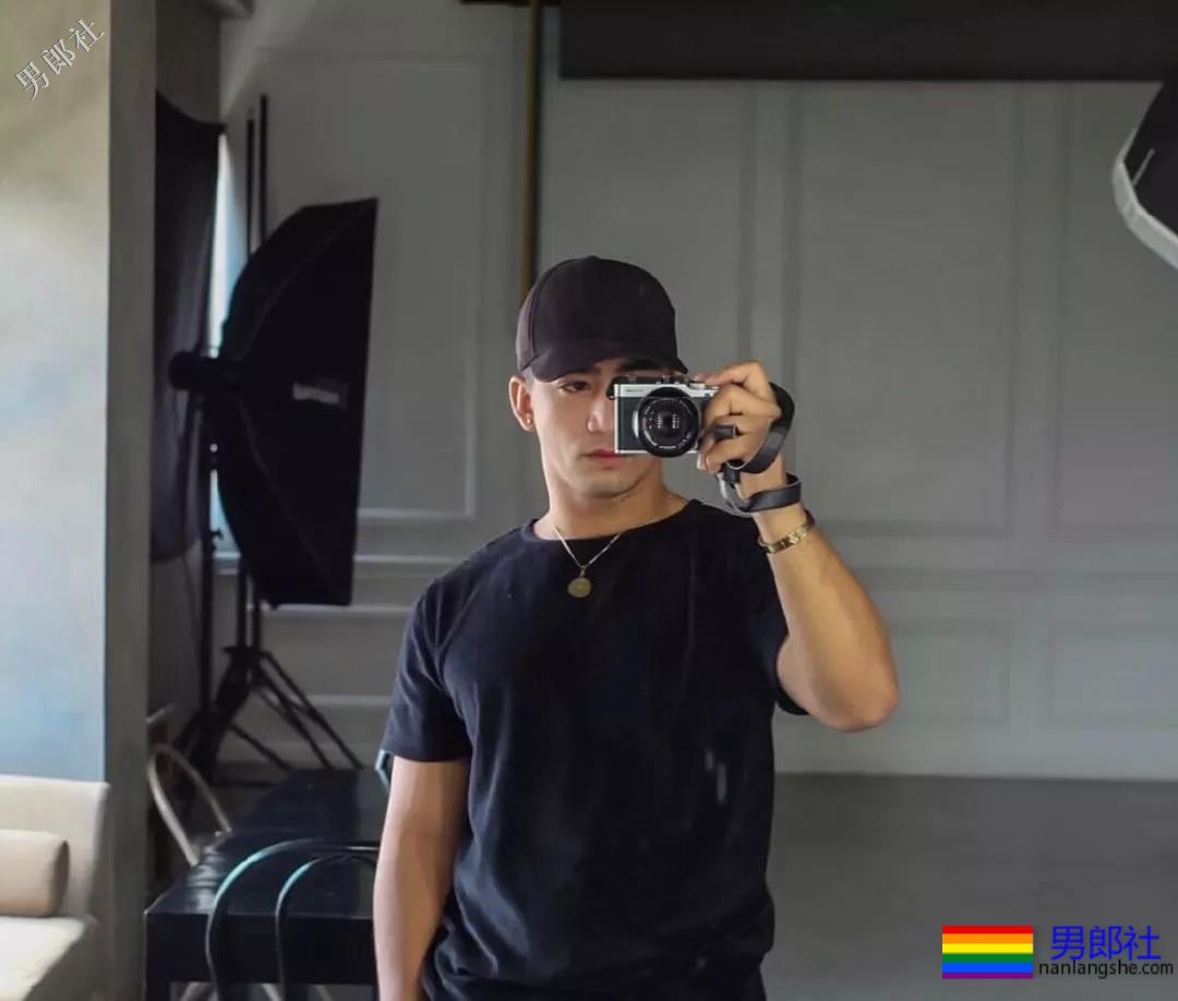 神仙小哥哥~选哪个？好纠结~ - 51虹马