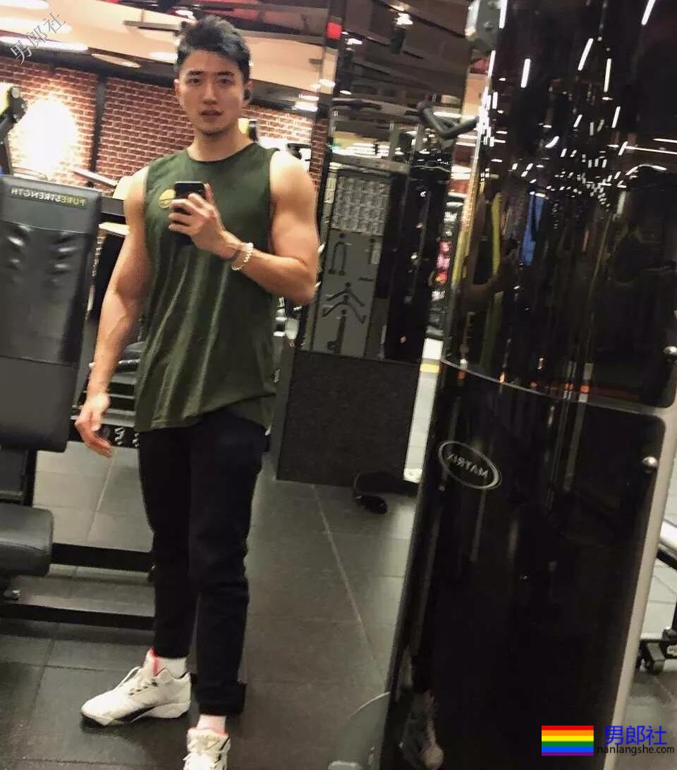 神仙小哥哥~选哪个？好纠结~ - 51虹马