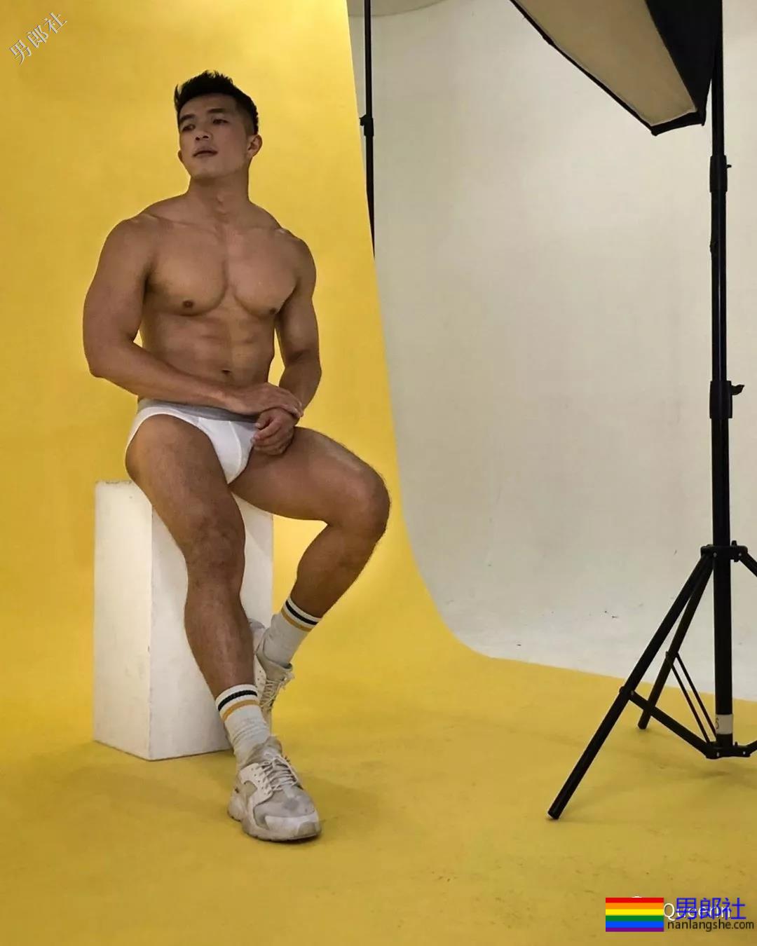 9号老公和67号老公合体，谁能擦擦我的口水！ - 51虹马