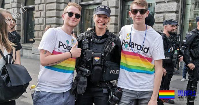 瑞士第一大城市庆祝骄傲节 - 51虹马