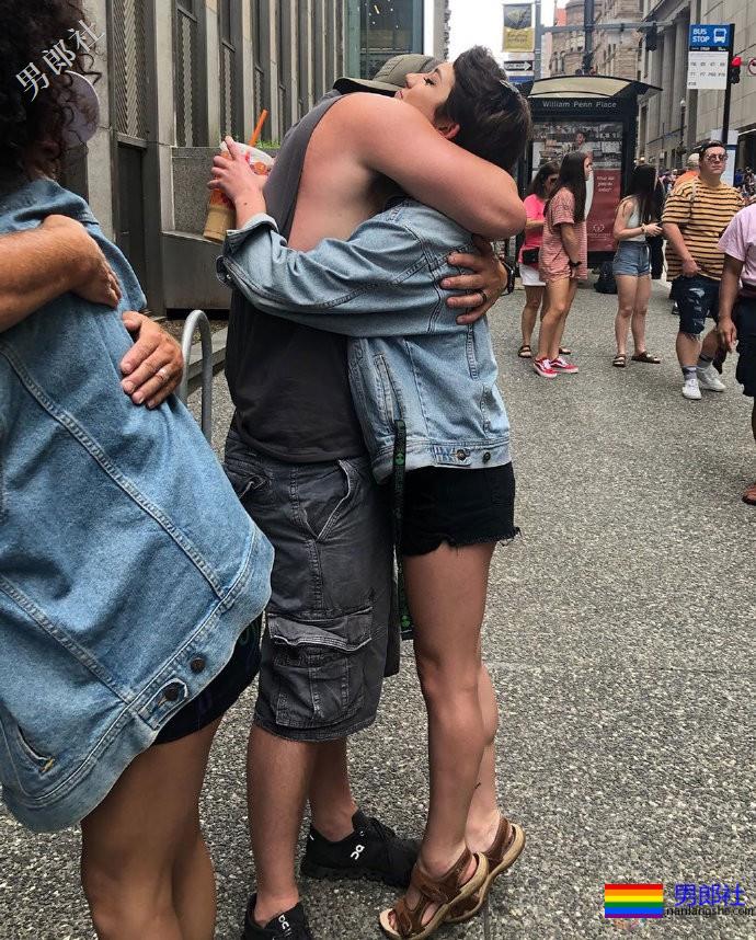 骄傲活动中的“暖爸” - 51虹马 骄傲活动中的“暖爸” - 51虹马