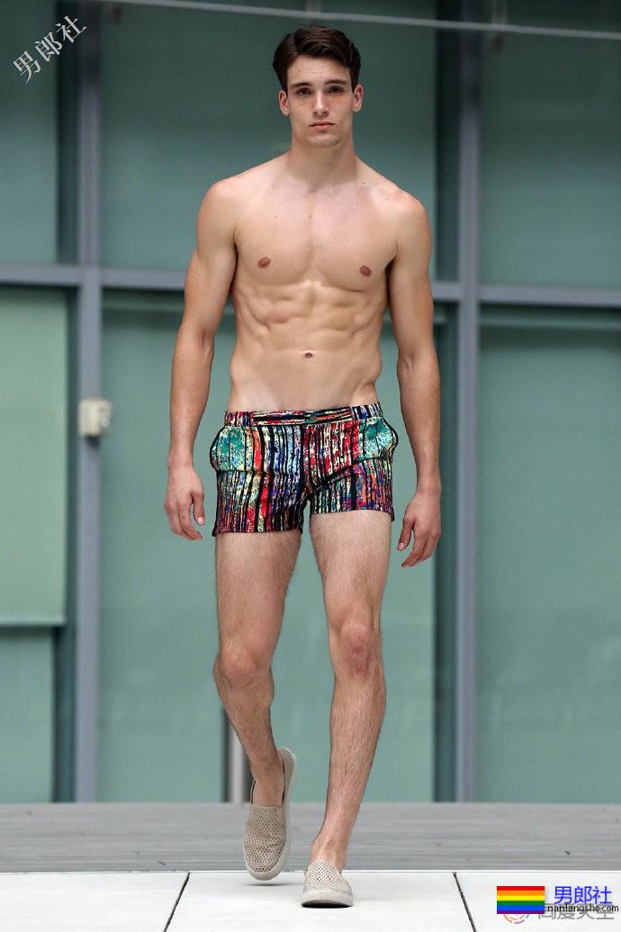 设计师夫夫推出“骄傲50年”男装-51虹马