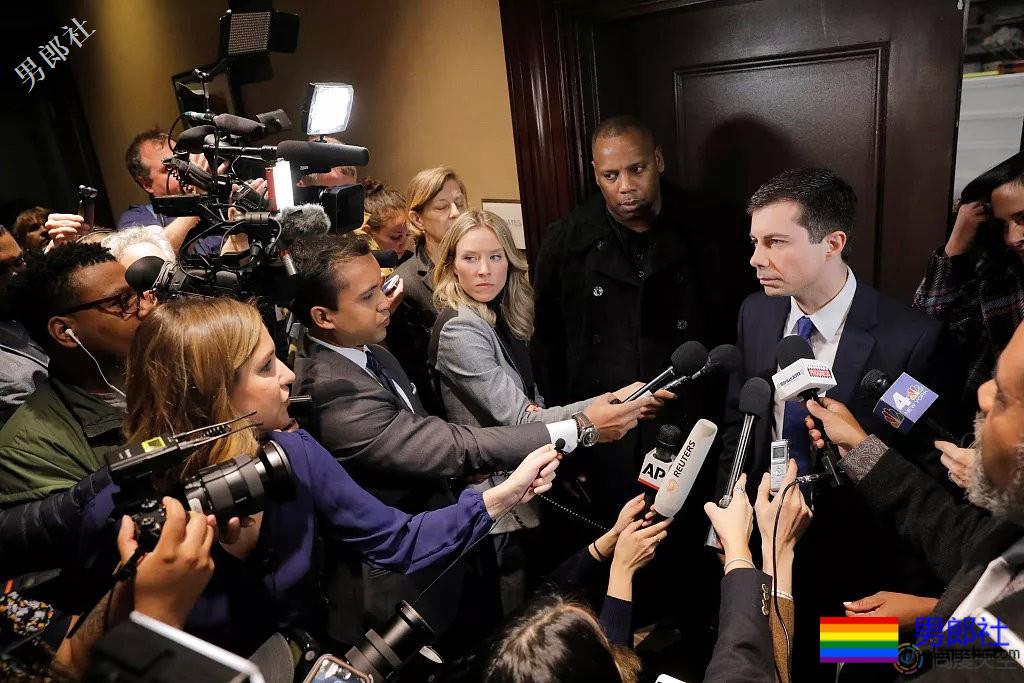 首位公开同性恋总统的可能性有多大？ - 51虹马