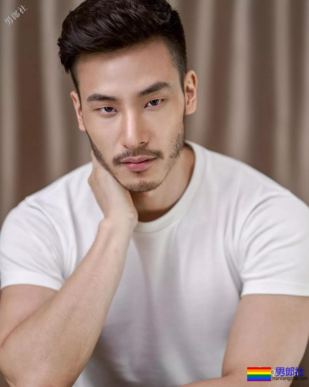 身材好，会玩琴，请立刻让我做你的琴弦！ - 51虹马