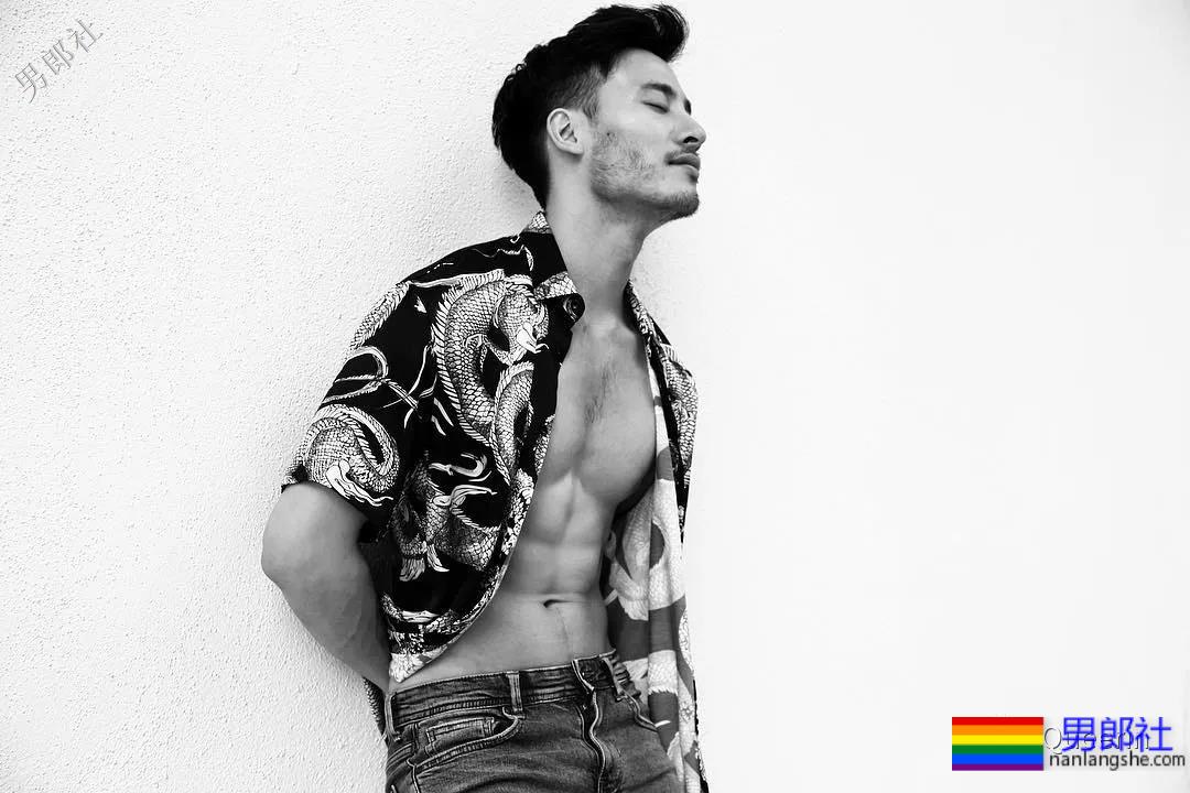 身材好，会玩琴，请立刻让我做你的琴弦！ - 51虹马