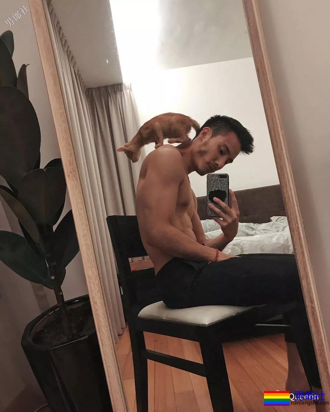 身材好，会玩琴，请立刻让我做你的琴弦！ - 51虹马