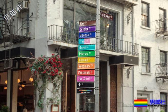 万事达卡用街头艺术庆祝骄傲月 - 51虹马